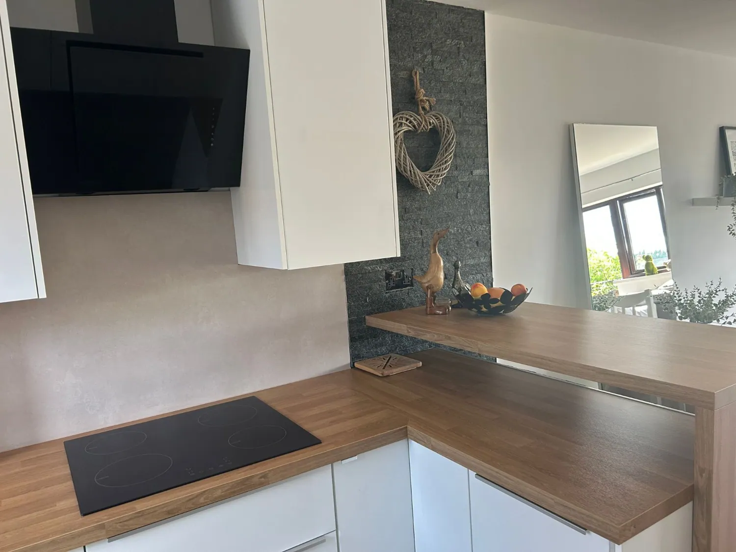 Modern Kitchen Installation – project photo 8 by A&J Bespoke Woodworking
